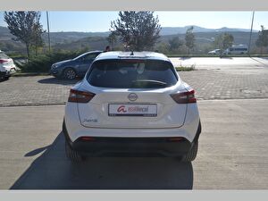 2023 Benzin Otomatik Nissan Juke Beyaz Asal