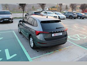 2023 Benzin Otomatik Skoda Scala Gri Asal