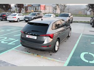 2023 Benzin Otomatik Skoda Scala Gri Asal