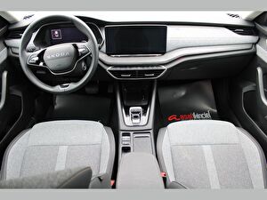2025 Benzin Otomatik Skoda Octavia Gri Asal