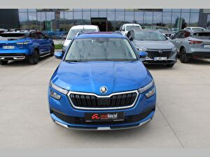 Skoda Kamiq SUV SUV 1.0 TSI Premium DSG