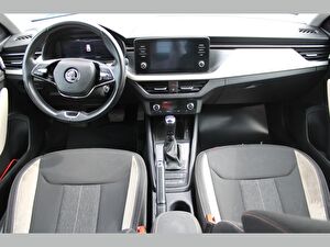 2021 Benzin Otomatik Skoda Kamiq Mavi Asal