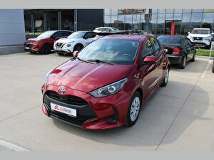 Toyota Yaris Hatchback/5 Hatchback 1.5 DOCH VVT-i Dream Multidrive S