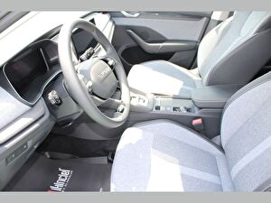2025 Benzin Otomatik Skoda Octavia Gri Asal