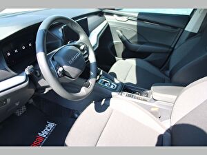 2025 Benzin Otomatik Skoda Octavia Gri Asal