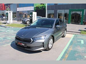 Skoda Octavia Sedan 1.5 TSI Mhev Elite DSG