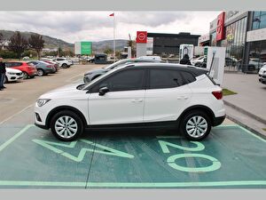 2021 Benzin Otomatik Seat Arona Beyaz Asal