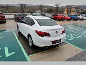 2019 Benzin Manuel Opel Astra Beyaz Asal