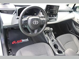 2024 Benzin Otomatik Toyota Corolla Beyaz Asal