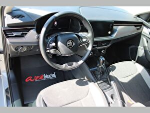 2022 Benzin Otomatik Skoda Scala Gri Asal