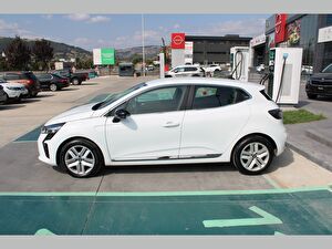 2024 Benzin Otomatik Renault Clio Beyaz Asal