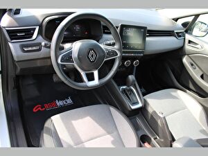 2024 Benzin Otomatik Renault Clio Beyaz Asal