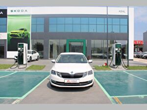 2017 Benzin Otomatik Skoda Octavia Beyaz Asal