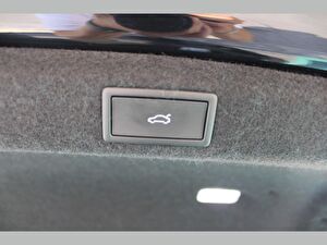2025 Elektrik Otomatik Skoda Superb Siyah Asal