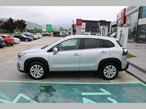 2024 Hybrid Otomatik Suzuki S-Cross Gümüş Gri Asal
