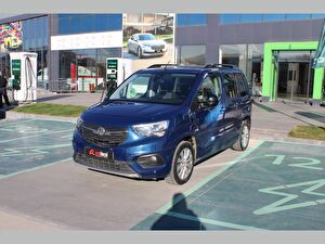 Opel Combo Kombi Life 1.5 CDTI Ultimate Otomatik