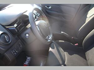 2018 Benzin Otomatik Renault Clio Kırmızı Asal
