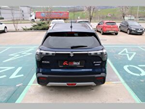 2023 Hybrid Otomatik Suzuki S-Cross Mavi Asal