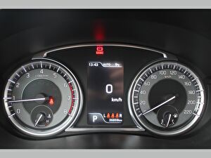 2023 Hybrid Otomatik Suzuki S-Cross Mavi Asal