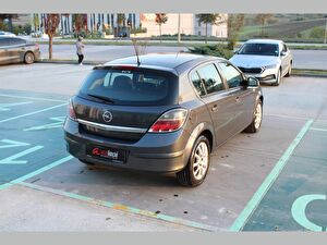 2011 Dizel Otomatik Opel Astra Gri Asal