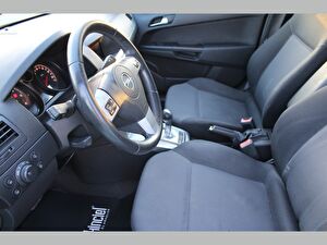 2011 Dizel Otomatik Opel Astra Gri Asal