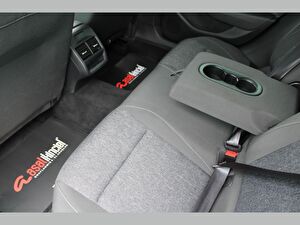 2024 Benzin Otomatik Skoda Superb Siyah Asal