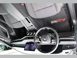 2024 Benzin Otomatik Skoda Superb Siyah Asal