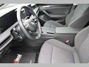 2024 Benzin Otomatik Skoda Superb Siyah Asal