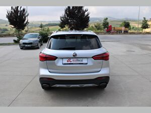 2024 Benzin Otomatik Mg HS Gri Asal