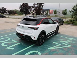 2022 Benzin Otomatik Opel Mokka Beyaz Asal