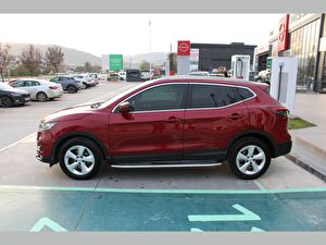 2019 Benzin Otomatik Nissan Qashqai Kırmızı Asal