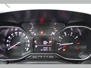 2021 Benzin Otomatik Citroen C3 AirCross Beyaz Asal