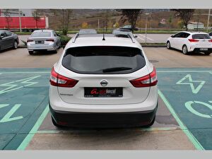 2015 Dizel Otomatik Nissan Qashqai Beyaz Asal