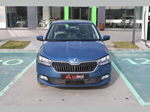 2020 Benzin Otomatik Skoda Fabia Mavi Asal