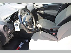 2019 Dizel Manuel Ford Tourneo Courier Beyaz Asal