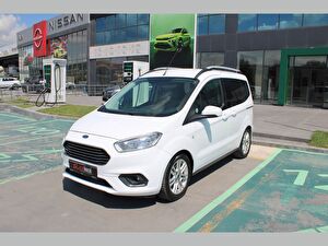 Ford Tourneo Courier Camlıvan 1.5 TDCI Titanium