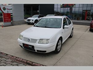 Volkswagen Bora Sedan Sedan 1.6 Comfortline