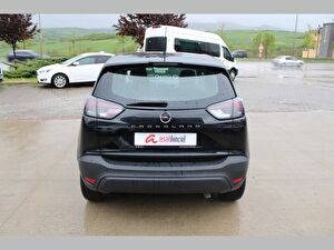 2022 Benzin Otomatik Opel Crossland Siyah Asal