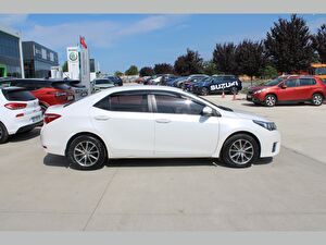 2015 Benzin + LPG Manuel Toyota Corolla Beyaz Asal