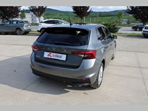 2024 Benzin Otomatik Skoda Fabia Gri Asal