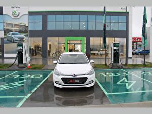 2017 Benzin + LPG Otomatik Hyundai i20 Beyaz Asal