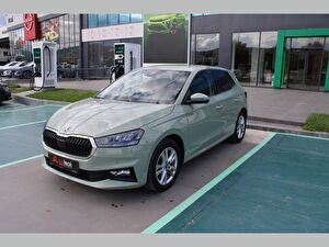 Skoda Fabia Hatchback/5 1.0 TSI Premium DSG