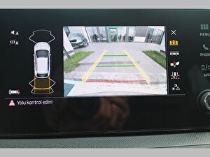 2026 Benzin Otomatik Skoda Fabia Yeşil Asal