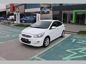 Hyundai Accent Blue Sedan 1.4 D-CVVT Mode Plus CVT