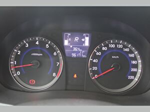 2017 Benzin + LPG Otomatik Hyundai Accent Blue Beyaz Asal