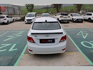 2017 Benzin + LPG Otomatik Hyundai Accent Blue Beyaz Asal