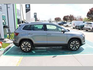 2025 Benzin Otomatik Skoda Karoq Gri Asal