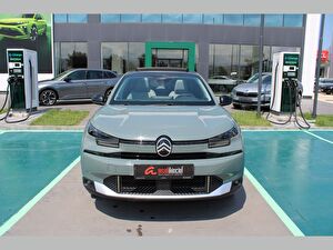 2025 Benzin Otomatik Citroen C4 Yeşil Asal
