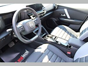 2025 Benzin Otomatik Citroen C4 Yeşil Asal