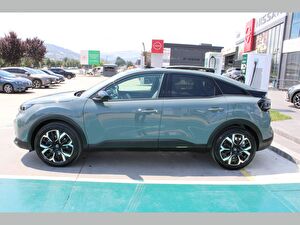 2025 Benzin Otomatik Citroen C4 Yeşil Asal